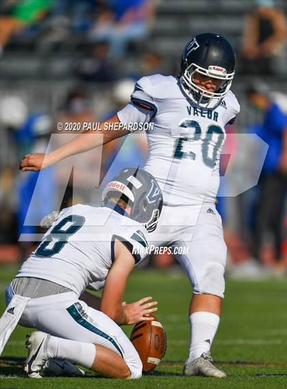 Thumbnail 2 in Valor Christian @ Doherty photogallery.