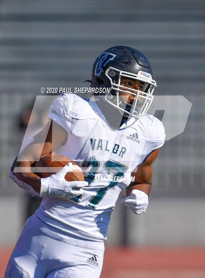 Thumbnail 2 in Valor Christian @ Doherty photogallery.