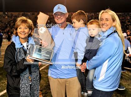 Thumbnail 2 in Serra vs. Corona Del Mar ( CIF State DIV 1A Championship Final) photogallery.