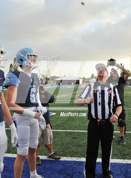 Thumbnail 3 in Serra vs. Corona Del Mar ( CIF State DIV 1A Championship Final) photogallery.