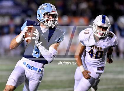 Thumbnail 2 in Serra vs. Corona Del Mar ( CIF State DIV 1A Championship Final) photogallery.