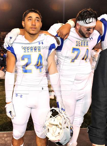 Thumbnail 3 in Serra vs. Corona Del Mar ( CIF State DIV 1A Championship Final) photogallery.
