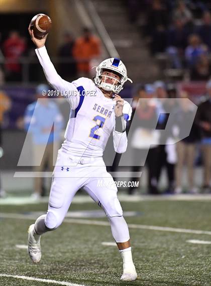 Thumbnail 3 in Serra vs. Corona Del Mar ( CIF State DIV 1A Championship Final) photogallery.