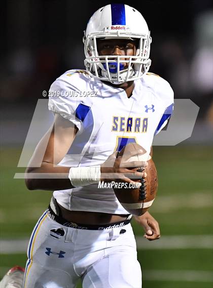 Thumbnail 1 in Serra vs. Corona Del Mar ( CIF State DIV 1A Championship Final) photogallery.
