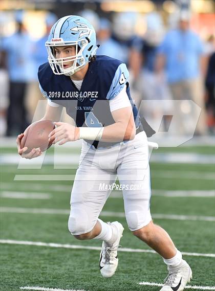 Thumbnail 3 in Serra vs. Corona Del Mar ( CIF State DIV 1A Championship Final) photogallery.