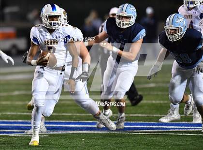 Thumbnail 3 in Serra vs. Corona Del Mar ( CIF State DIV 1A Championship Final) photogallery.