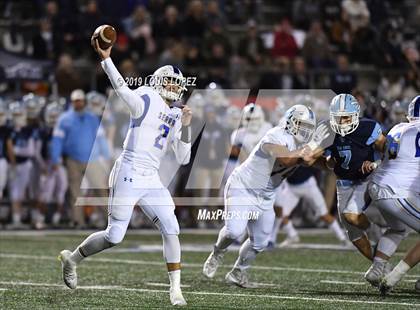 Thumbnail 1 in Serra vs. Corona Del Mar ( CIF State DIV 1A Championship Final) photogallery.