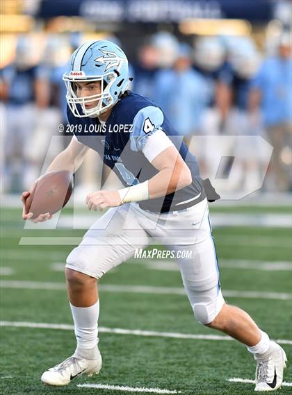Thumbnail 1 in Serra vs. Corona Del Mar ( CIF State DIV 1A Championship Final) photogallery.