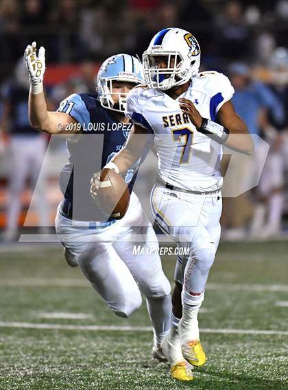Thumbnail 3 in Serra vs. Corona Del Mar ( CIF State DIV 1A Championship Final) photogallery.