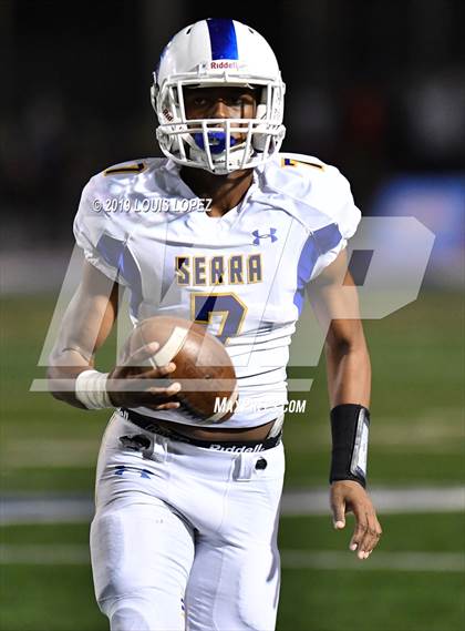 Thumbnail 2 in Serra vs. Corona Del Mar ( CIF State DIV 1A Championship Final) photogallery.