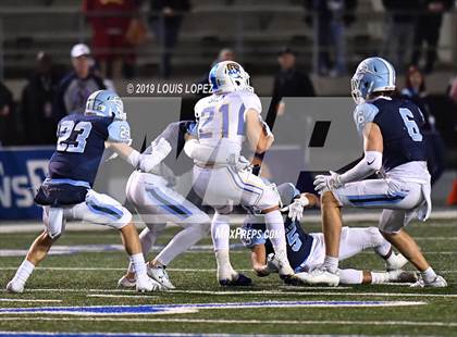 Thumbnail 1 in Serra vs. Corona Del Mar ( CIF State DIV 1A Championship Final) photogallery.