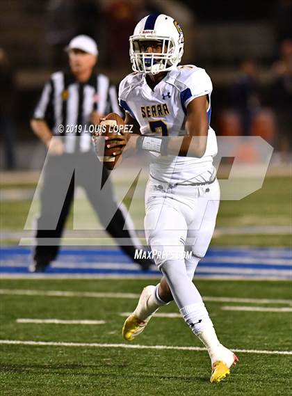 Thumbnail 2 in Serra vs. Corona Del Mar ( CIF State DIV 1A Championship Final) photogallery.