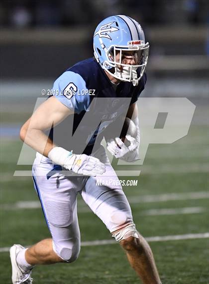 Thumbnail 3 in Serra vs. Corona Del Mar ( CIF State DIV 1A Championship Final) photogallery.