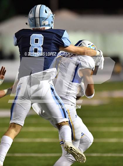 Thumbnail 2 in Serra vs. Corona Del Mar ( CIF State DIV 1A Championship Final) photogallery.