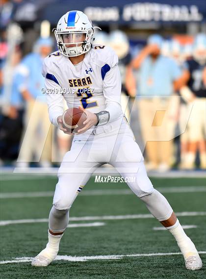 Thumbnail 3 in Serra vs. Corona Del Mar ( CIF State DIV 1A Championship Final) photogallery.