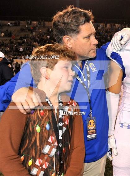 Thumbnail 1 in Serra vs. Corona Del Mar ( CIF State DIV 1A Championship Final) photogallery.
