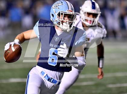 Thumbnail 1 in Serra vs. Corona Del Mar ( CIF State DIV 1A Championship Final) photogallery.