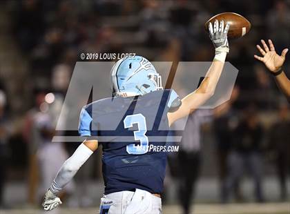 Thumbnail 3 in Serra vs. Corona Del Mar ( CIF State DIV 1A Championship Final) photogallery.