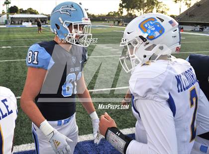 Thumbnail 2 in Serra vs. Corona Del Mar ( CIF State DIV 1A Championship Final) photogallery.