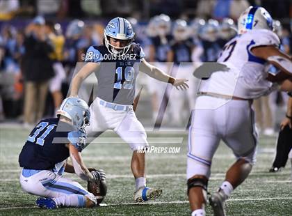 Thumbnail 3 in Serra vs. Corona Del Mar ( CIF State DIV 1A Championship Final) photogallery.