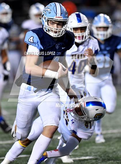 Thumbnail 2 in Serra vs. Corona Del Mar ( CIF State DIV 1A Championship Final) photogallery.