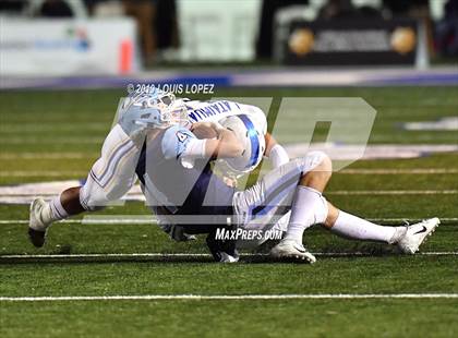 Thumbnail 1 in Serra vs. Corona Del Mar ( CIF State DIV 1A Championship Final) photogallery.