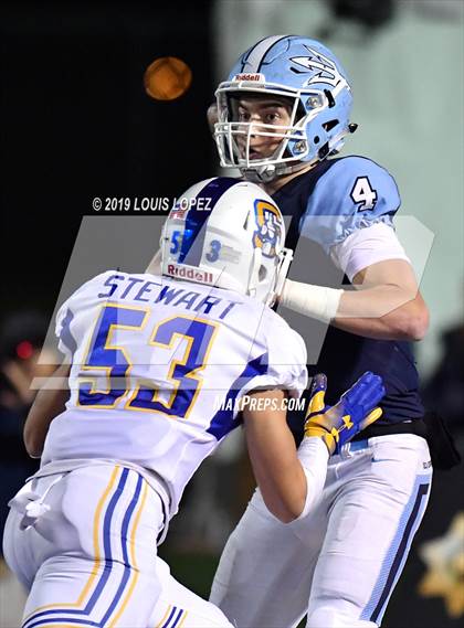 Thumbnail 2 in Serra vs. Corona Del Mar ( CIF State DIV 1A Championship Final) photogallery.