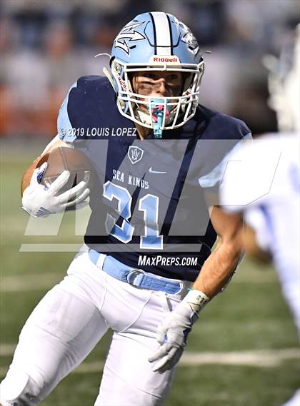 Thumbnail 2 in Serra vs. Corona Del Mar ( CIF State DIV 1A Championship Final) photogallery.