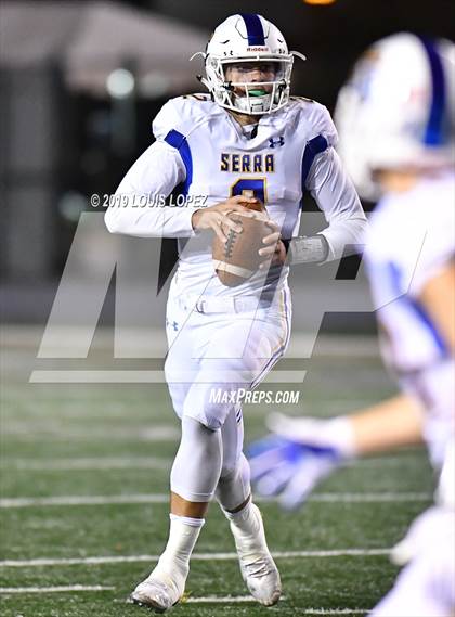 Thumbnail 3 in Serra vs. Corona Del Mar ( CIF State DIV 1A Championship Final) photogallery.
