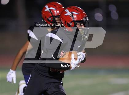 Thumbnail 1 in El Monte vs Marshall photogallery.