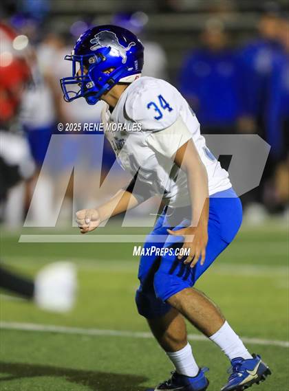 Thumbnail 1 in El Monte vs Marshall photogallery.