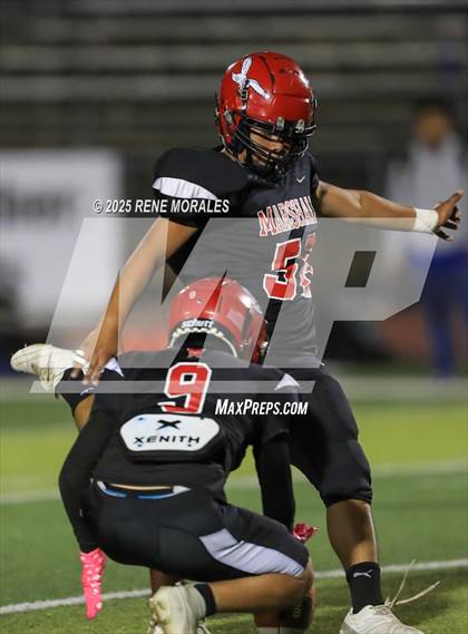 Thumbnail 3 in El Monte vs Marshall photogallery.