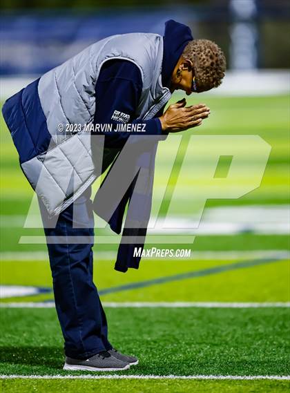 Thumbnail 2 in Santa Margarita @ Sierra Canyon (CIF SS Division 1 Round 1) photogallery.