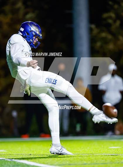 Thumbnail 2 in Santa Margarita @ Sierra Canyon (CIF SS Division 1 Round 1) photogallery.