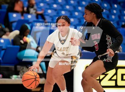 Thumbnail 3 in Hephzibah vs Evans (100 Black Men of Augusta Thanksgiving Classic) photogallery.