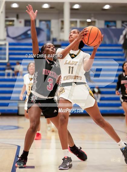 Thumbnail 1 in Hephzibah vs Evans (100 Black Men of Augusta Thanksgiving Classic) photogallery.
