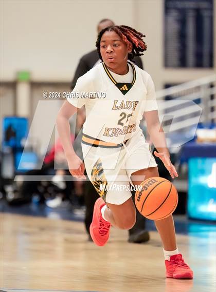 Thumbnail 1 in Hephzibah vs Evans (100 Black Men of Augusta Thanksgiving Classic) photogallery.