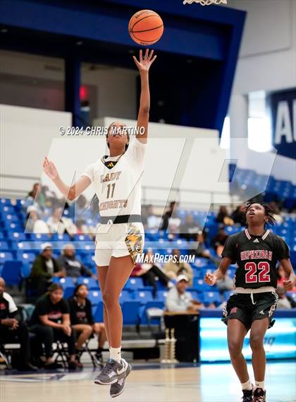 Thumbnail 2 in Hephzibah vs Evans (100 Black Men of Augusta Thanksgiving Classic) photogallery.