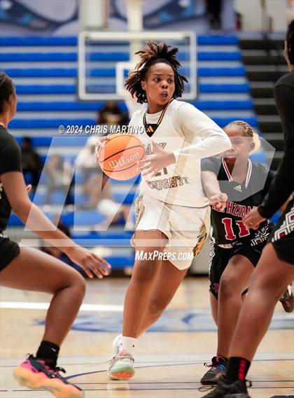 Thumbnail 1 in Hephzibah vs Evans (100 Black Men of Augusta Thanksgiving Classic) photogallery.