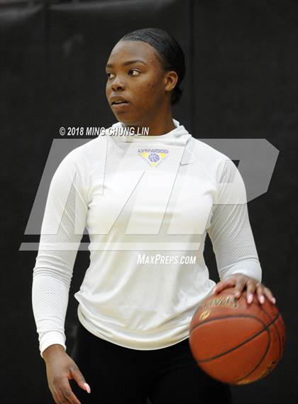 Thumbnail 1 in Lynwood @ Aliso Niguel (CIF SS D2AA Semifinal) photogallery.