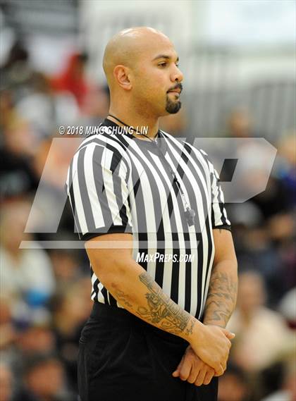 Thumbnail 3 in Lynwood @ Aliso Niguel (CIF SS D2AA Semifinal) photogallery.