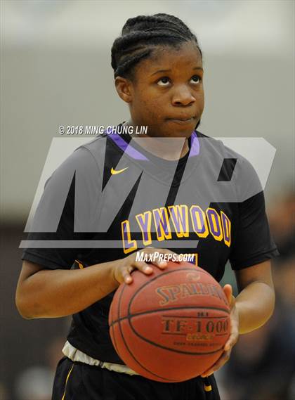 Thumbnail 2 in Lynwood @ Aliso Niguel (CIF SS D2AA Semifinal) photogallery.