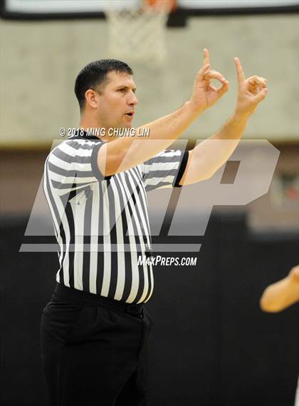 Thumbnail 2 in Lynwood @ Aliso Niguel (CIF SS D2AA Semifinal) photogallery.
