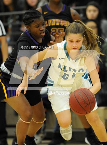 Thumbnail 3 in Lynwood @ Aliso Niguel (CIF SS D2AA Semifinal) photogallery.