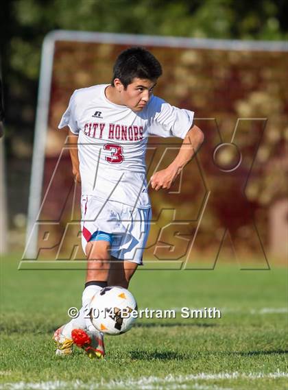 Thumbnail 3 in Wilson vs. City Honors (Amherst tournament) photogallery.