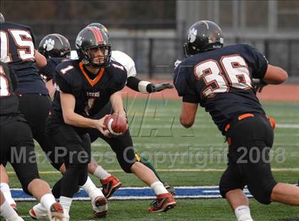 Thumbnail 3 in South Hadley vs. Tantasqua (MIAA Division 2 Central/West Final) photogallery.
