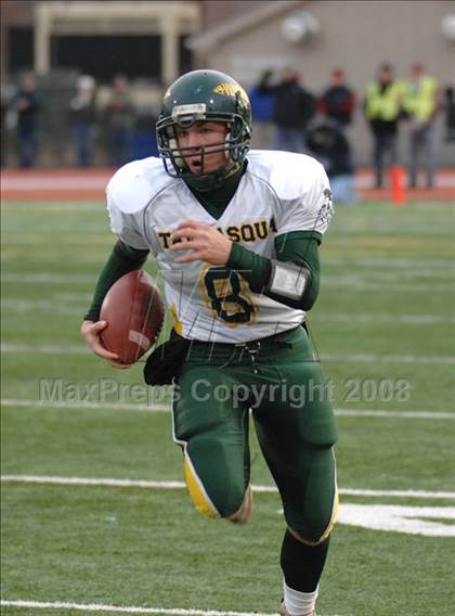 Thumbnail 2 in South Hadley vs. Tantasqua (MIAA Division 2 Central/West Final) photogallery.