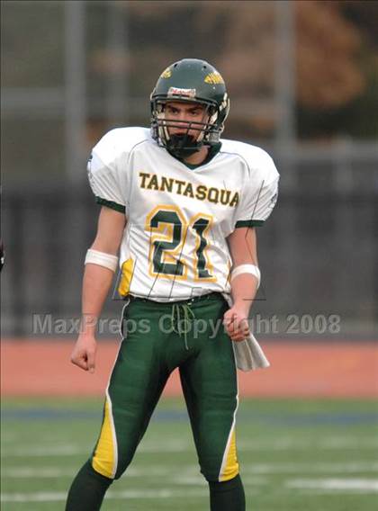Thumbnail 2 in South Hadley vs. Tantasqua (MIAA Division 2 Central/West Final) photogallery.