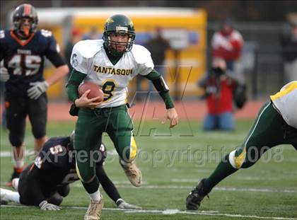 Thumbnail 1 in South Hadley vs. Tantasqua (MIAA Division 2 Central/West Final) photogallery.
