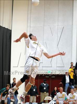 Thumbnail 3 in Mira Costa vs Newport Harbor (CIF SS D1 Final) photogallery.